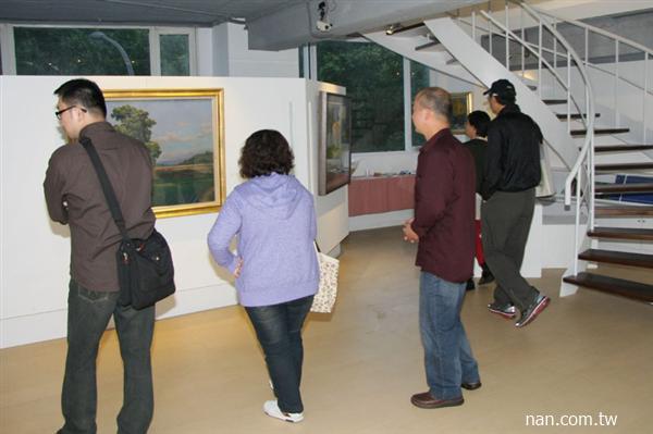 張泉豐畫展