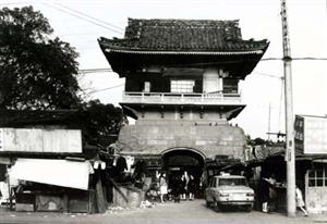 東和禪寺鐘樓